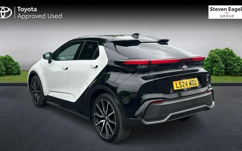 Used Toyota C-HR Sport 223 HP (164 kW) 2025 SUV