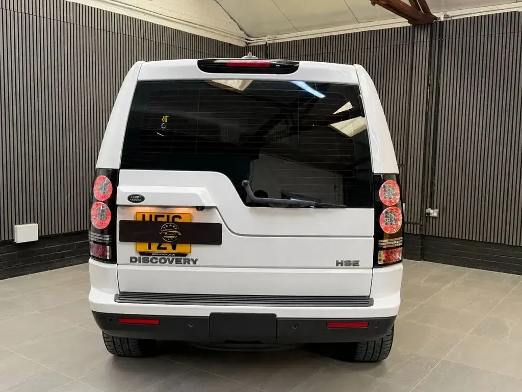 Used Land Rover Discovery HSE 2016 White SUV