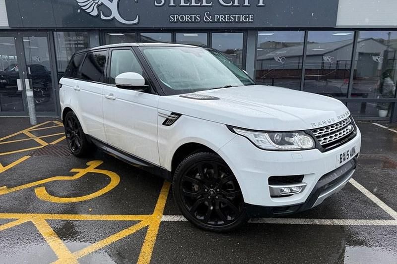 White Used 2015 Land Rover Range Rover Sport HSE SUV | £17,485 (Good price) - Image 1/1
