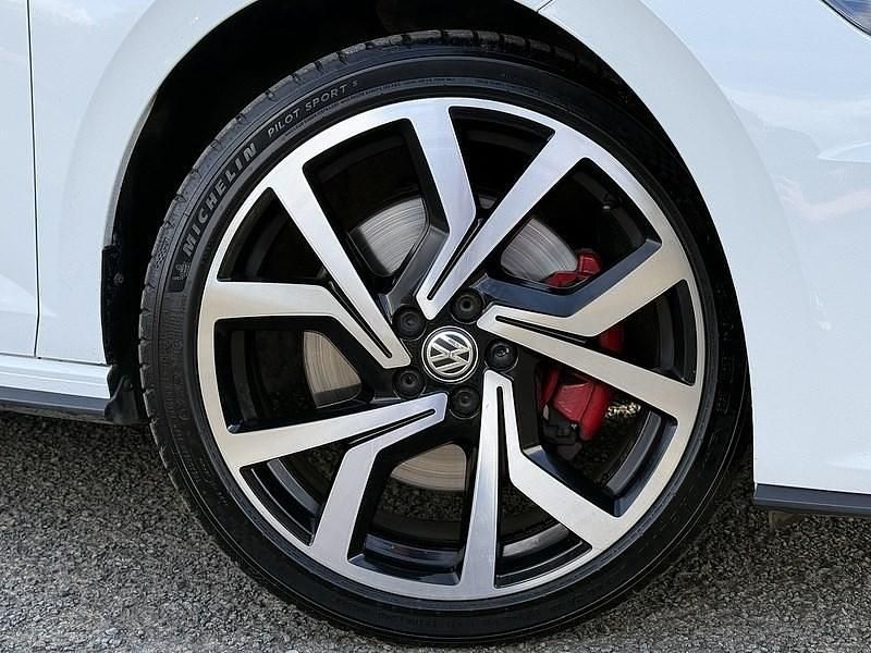 Used VW Polo GTI 200 HP (147 kW) 2019 White Hatchback