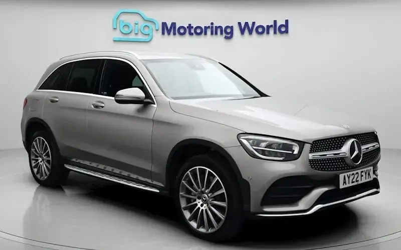 Used Mercedes E300 AMG line 306 HP (225 kW) 2022 SUV
