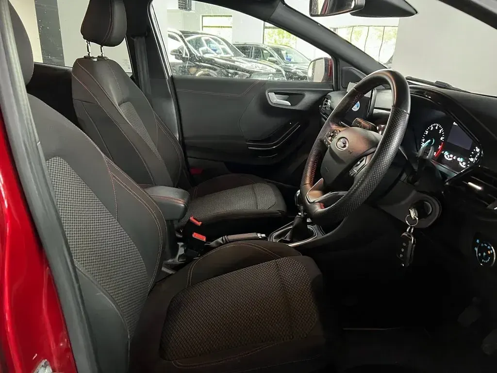 Used Ford Puma ST-Line 125 HP (91 kW) 2022 Red SUV
