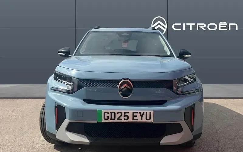 Used Citroën e-C3 83 kW (113 HP) 2025 Hatchback