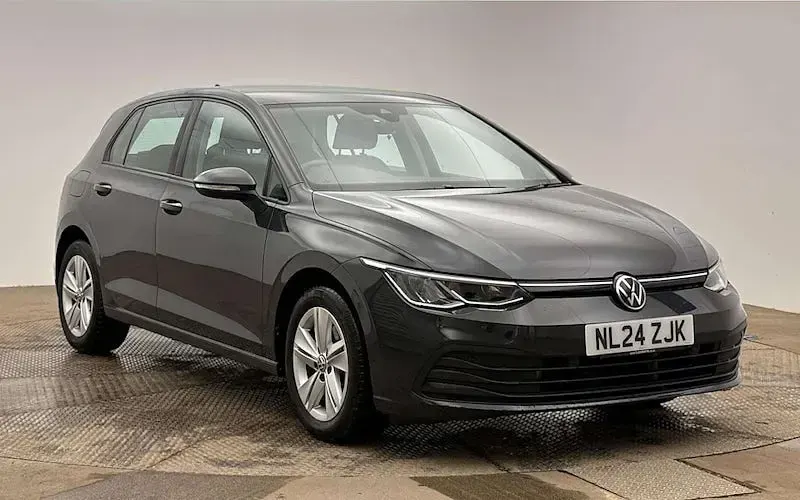 Used VW Golf VIII Life 131 HP (96 kW) 2024 Hatchback