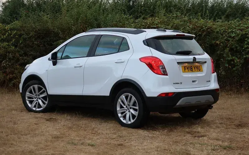 Used Vauxhall Mokka Active 140 HP (102 kW) 2018 White SUV