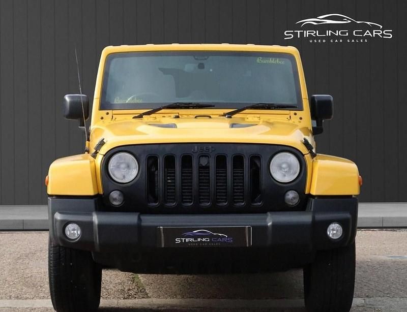Used Jeep Wrangler 197 HP (144 kW) 2015 Yellow SUV