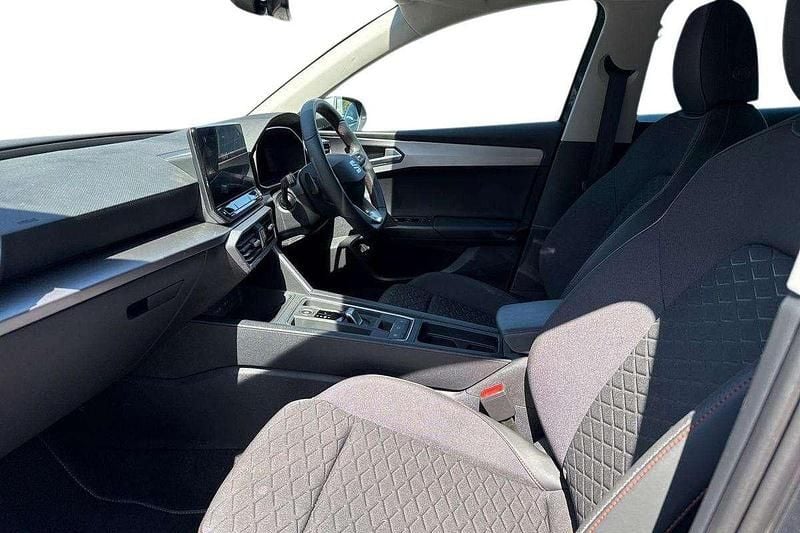 Used Seat Leon FR 204 HP (150 kW) 2024 Grey Hatchback