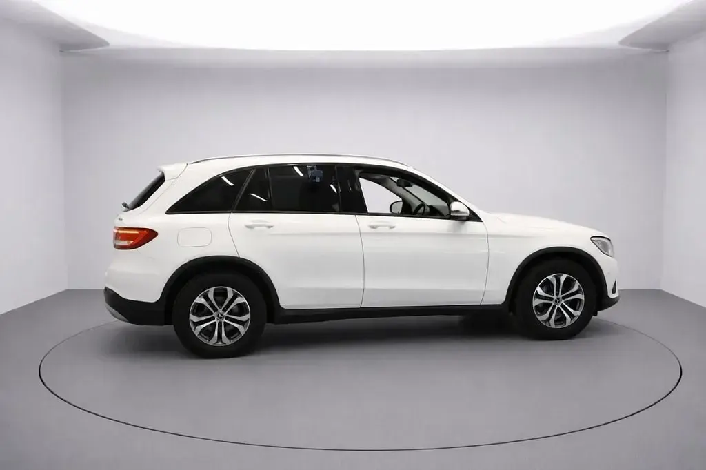 Second-hand Mercedes GLC220 Executive 2017 Alb Break