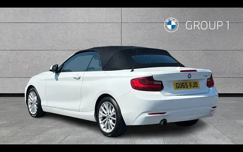 Used BMW 218 Sport Line 136 HP (100 kW) 2015 Alpine white Cabriolet