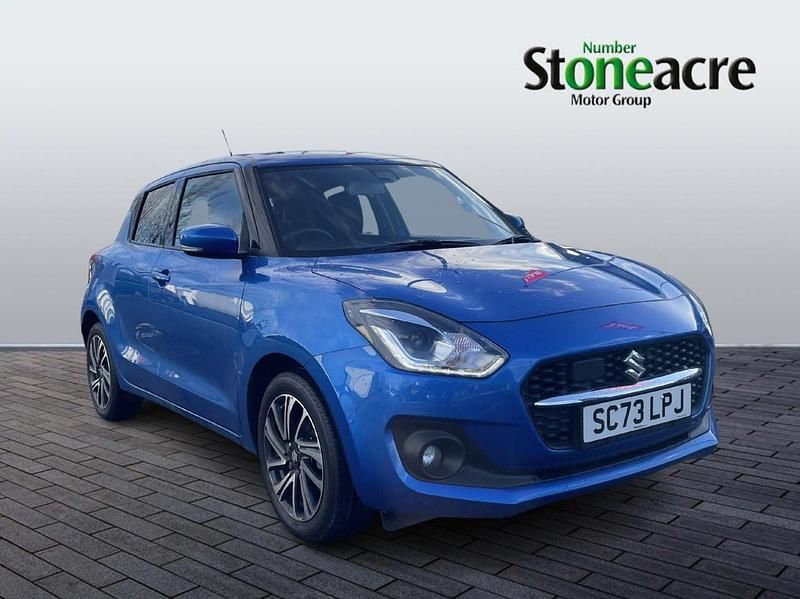 Used Suzuki Swift SZ5 83 HP (61 kW) 2024 Blue Hatchback