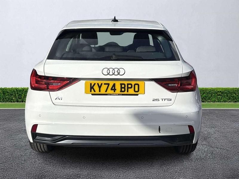 Usado Audi A1 Sport 95 HP (69 kW) 2025 Branco SUV