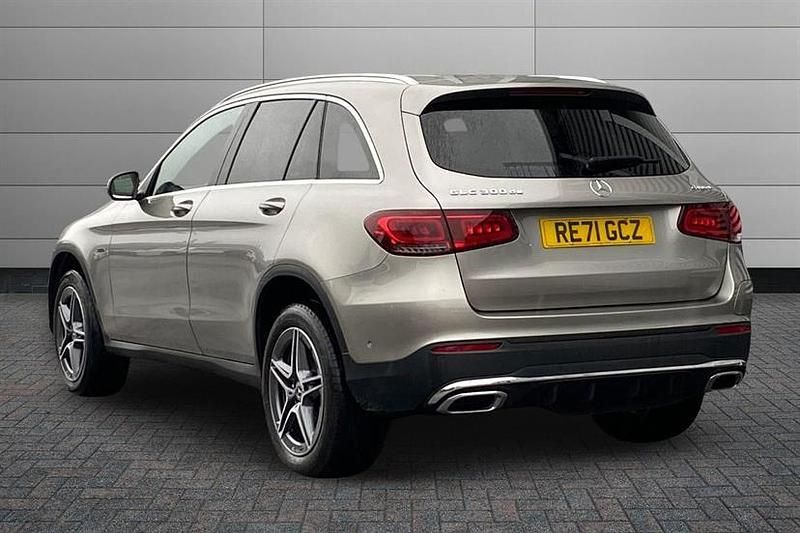 Used Mercedes GLC300 AMG line 306 HP (225 kW) 2021 Silver Estate