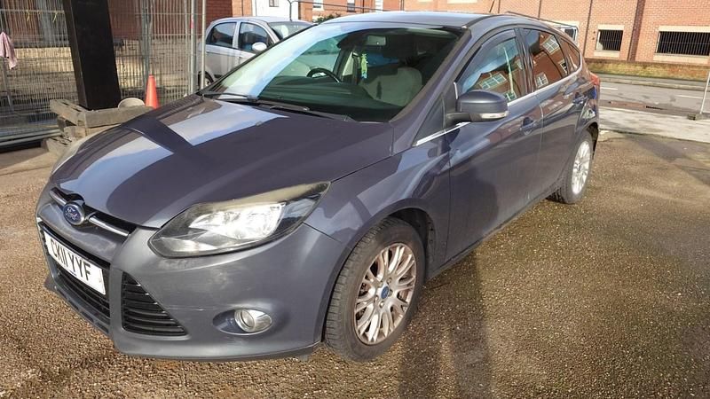 Used Ford Focus Titanium 2011 Grey Hatchback
