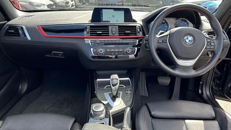 Usado BMW 220 Sport Line 181 HP (133 kW) 2019 Preto Cabrios