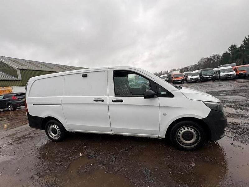 Used Mercedes Vito 100 HP (73 kW) 2020 White Van