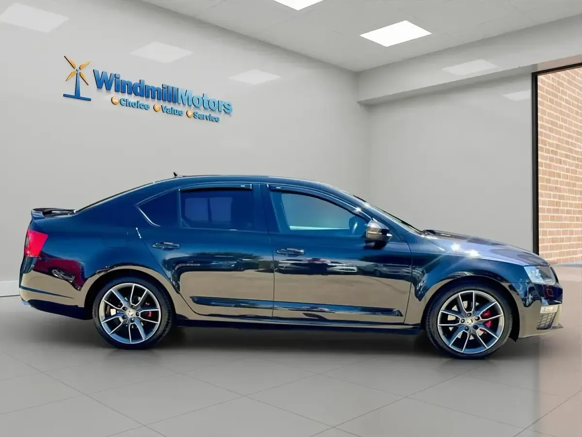 Used Skoda Octavia vRS 150 HP (110 kW) 2016 Black Estate
