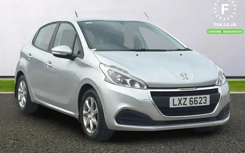 Used Peugeot 208 Active 68 HP (50 kW) 2018 Hatchback