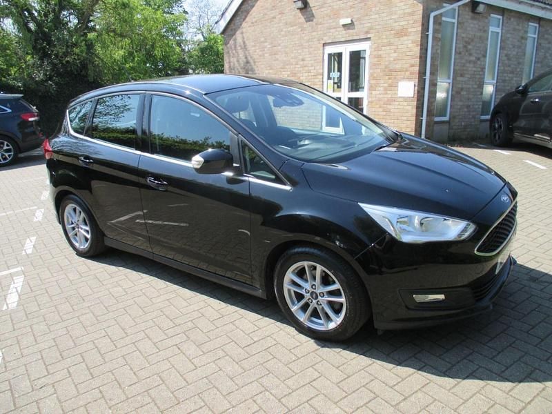 Usado Ford C-MAX Zetec 125 HP (91 kW) 2018 Preto Monovolume