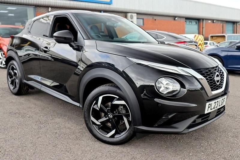 Used 2023 Nissan Juke N-Connecta SUV | £13,989 (Fair price) - Image 1/1