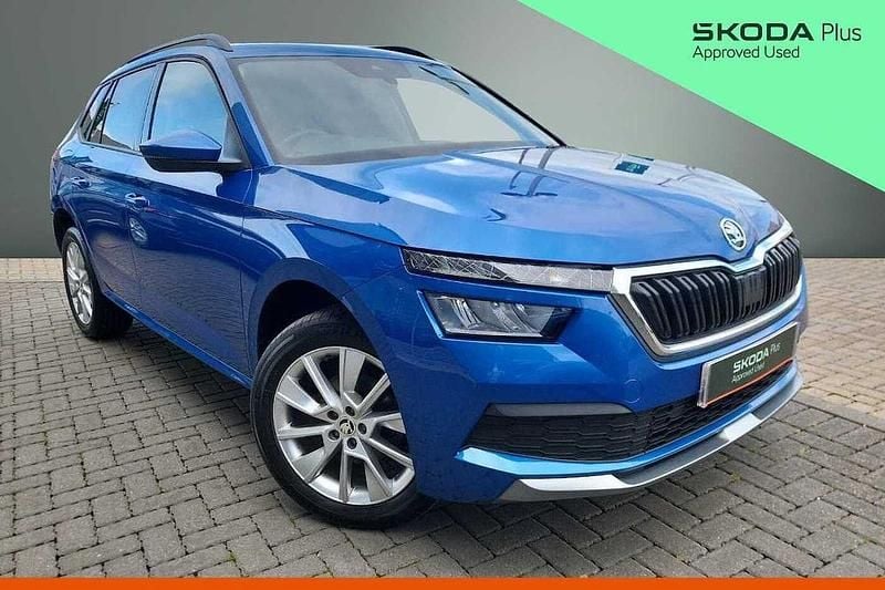 Used Skoda 110 R SE Drive 81 HP (59 kW) 2023 Race blue metallic Estate