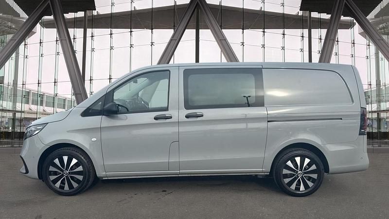Used Mercedes Vito 190 HP (139 kW) 2025 Grey Van