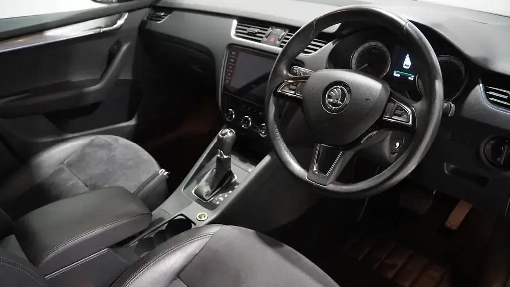 Gebraucht Skoda Octavia SE L 150 PS (110 kW) 2017 Schwarz Kombi