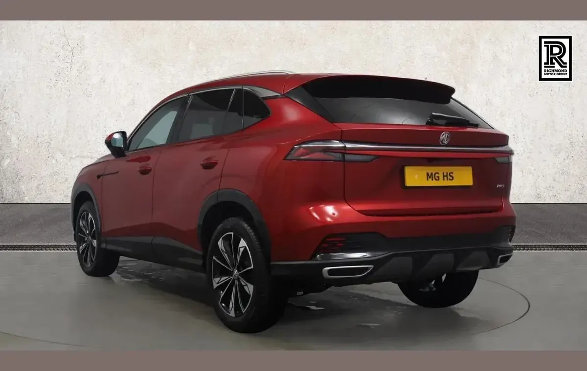 New MG HS SE 170 HP (125 kW) 2026 Red SUV