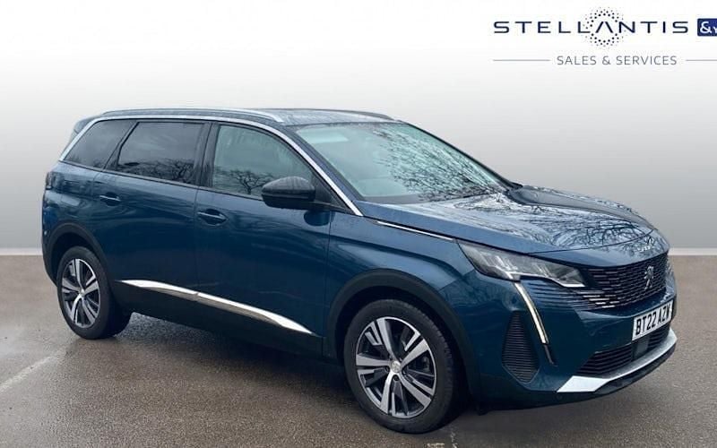 Used 2024 Peugeot 5008 Allure SUV | £18,540 (Good price) - Image 1/4