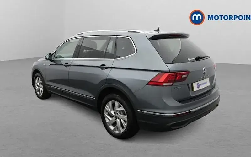 Used VW Tiguan Allspace Life 150 HP (110 kW) 2023 Grey SUV