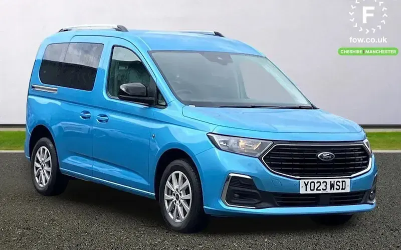 Used Ford Tourneo Connect Titanium 122 HP (89 kW) 2023 MPV