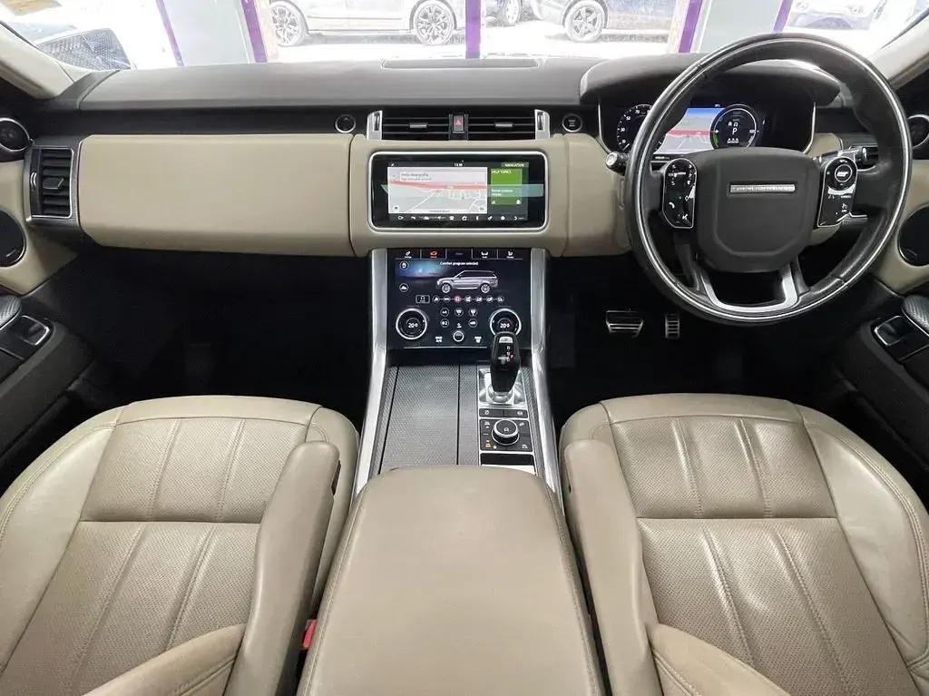 Used Land Rover Range Rover Dynamic 404 HP (297 kW) 2021 Blue SUV