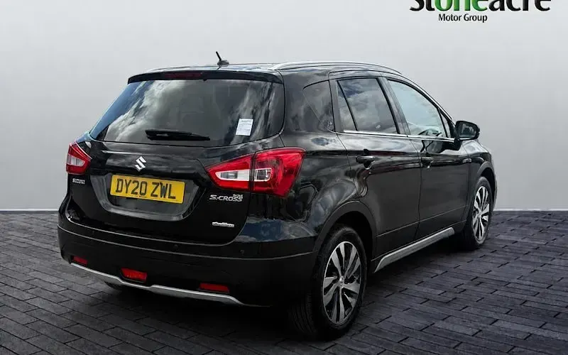 Used Suzuki SX4 SZ5 140 HP (102 kW) 2019 Black Hatchback
