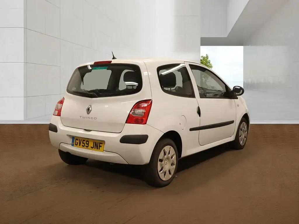 Used Renault Twingo 60 HP (44 kW) 2009 White Hatchback