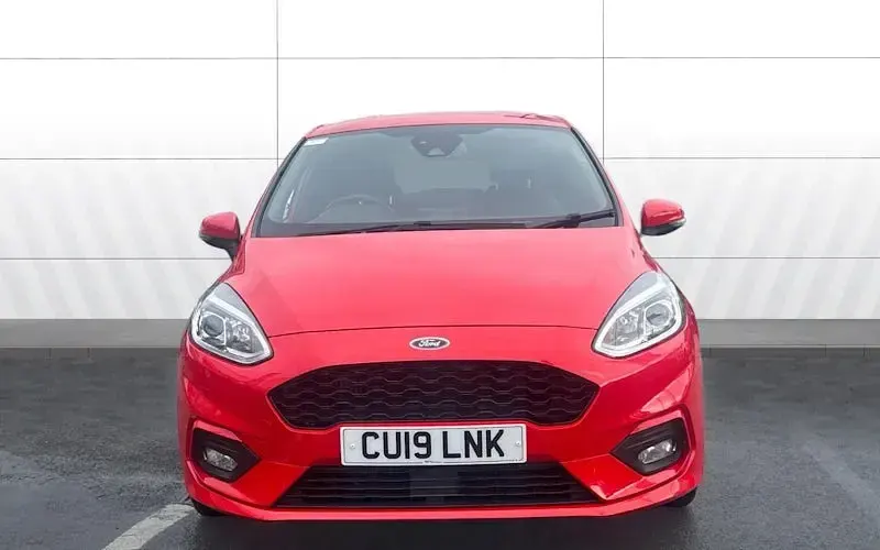 Usado Ford Fiesta ST-Line X 140 CV (102 kW) 2019 Rojo Utilitario