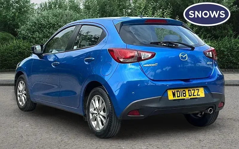 Begagnad Mazda 2 90 HK (66 kW) 2018 Blå Halvkombi
