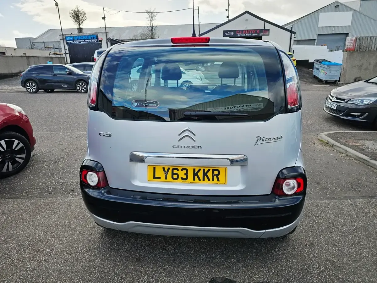 Used Citroën C3 Picasso VTR Sport 95 HP (69 kW) 2014 Silver MPV