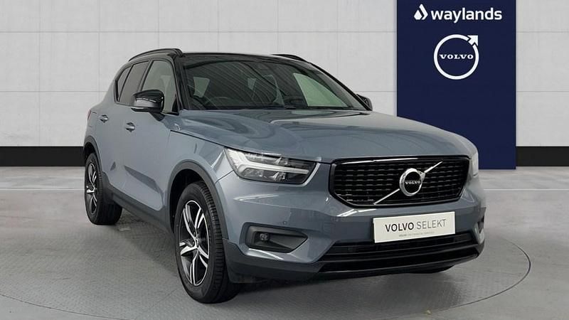 Grey Used 2021 Volvo XC40 R-Design SUV | £26,440 (Fair price) - Image 1/4