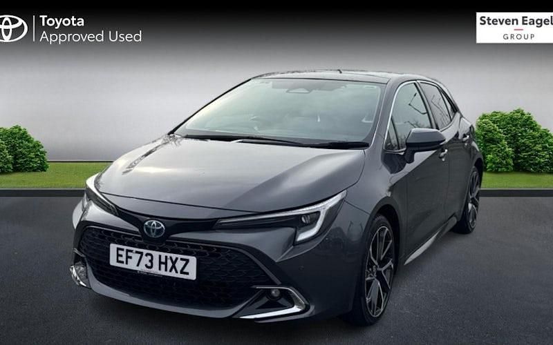 Used Toyota Corolla 140 HP (102 kW) 2026 Hatchback