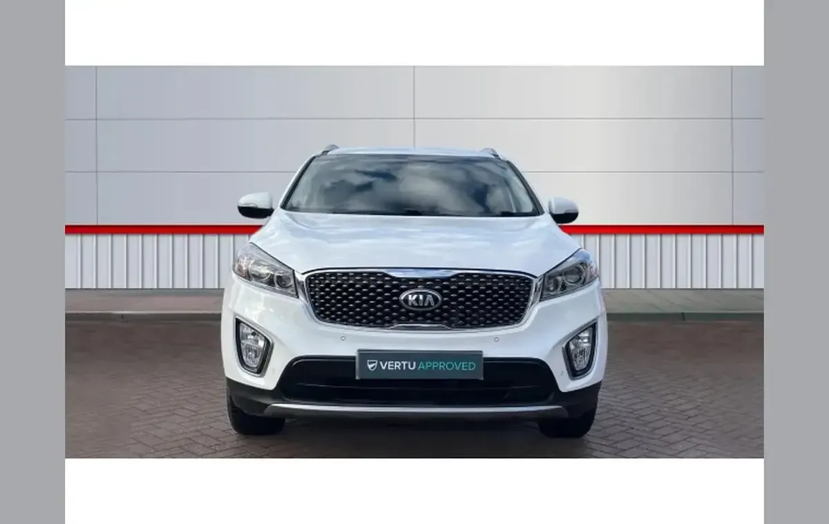 Used Kia Sorento 200 HP (147 kW) 2016 White SUV