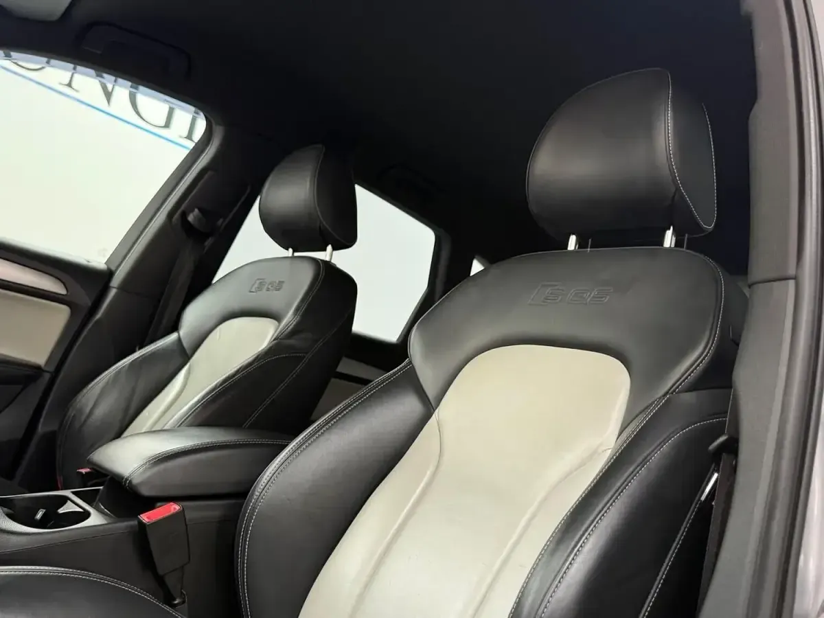 Used Audi SQ5 Design 340 HP (250 kW) 2015 Silver SUV