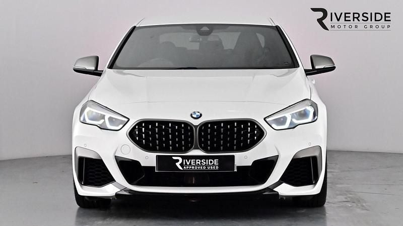 Used BMW M235 Comfort Edition 306 HP (225 kW) 2021 Alpine white Sedan