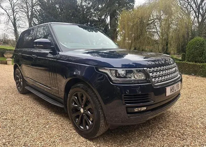Used Land Rover Range Rover Vogue SE 306 HP (225 kW) 2015 Blue SUV