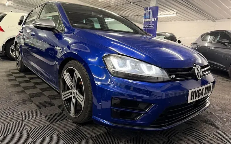 Second-hand VW Golf VII R 300 CP (220 kW) 2016 Hatchback