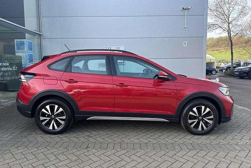 Used VW Taigo Life 110 HP (80 kW) 2022 Red SUV