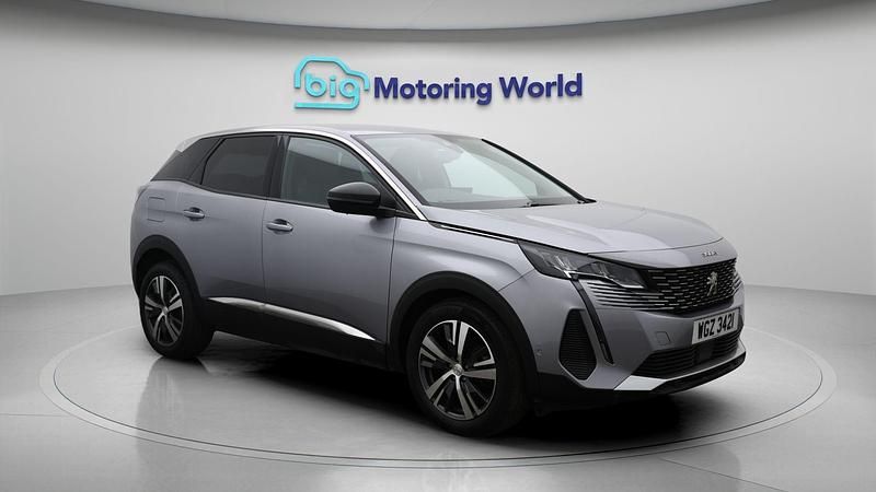 Used 2022 Peugeot 3008 Allure Estate | £15,400 (Good price) - Image 1/4