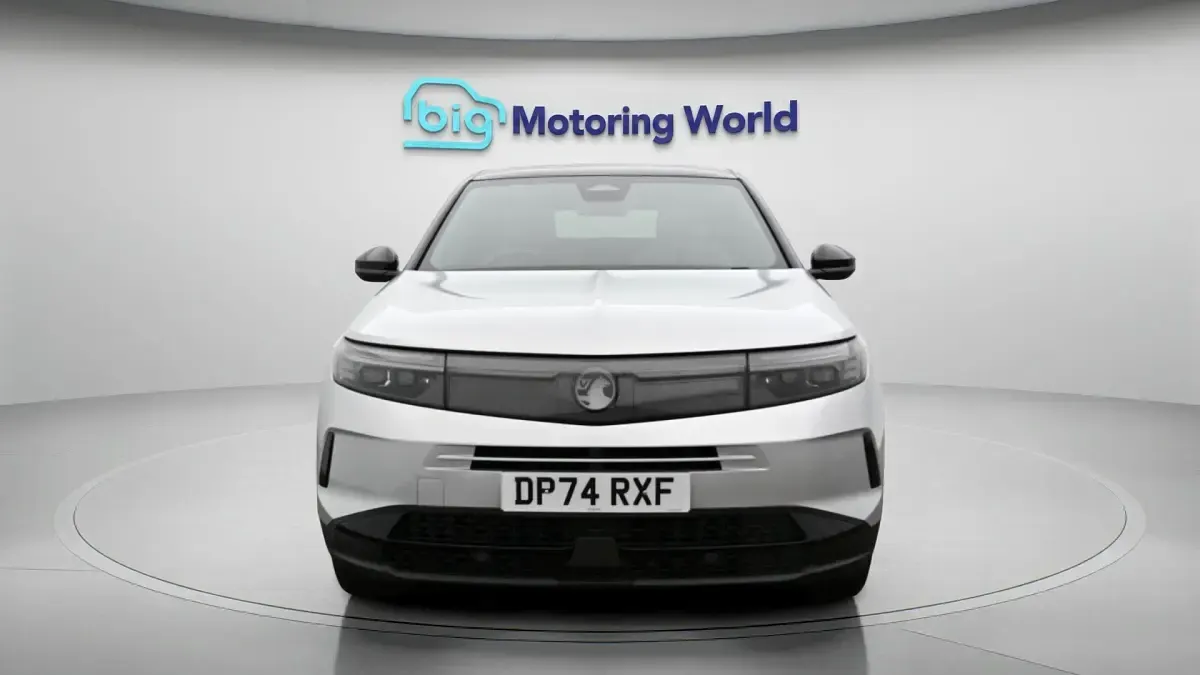 Used Vauxhall Grandland X Ultimate 136 HP (100 kW) 2024 Grey SUV