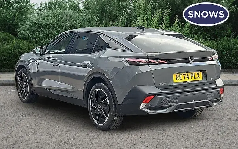 Gebraucht Peugeot 408 GT 131 PS (96 kW) 2024 Grau SUV