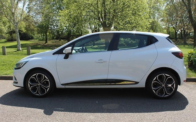 Usado Renault Clio IV Dynamique 90 HP (66 kW) 2018 Branco Citadino
