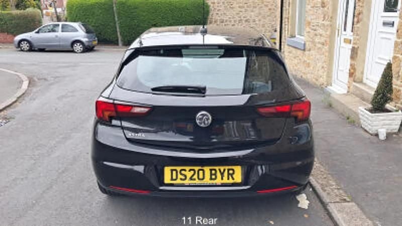 Second-hand Vauxhall Astra SRi 110 CP (80 kW) 2020 Negru Hatchback