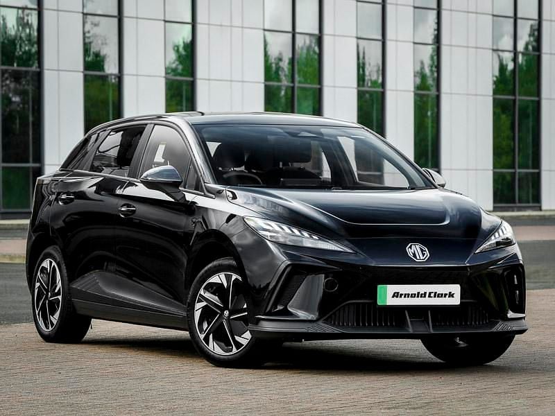 Black New 2025 MG MG4 EV SE Hatchback | £18,495 (Good price) - Image 1/4